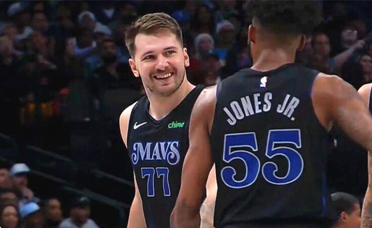 乔伊·巴顿因发布冒犯性社交媒体帖子被判缓刑（乔伊·巴顿因在社交媒体发布冒犯内容获判缓刑）