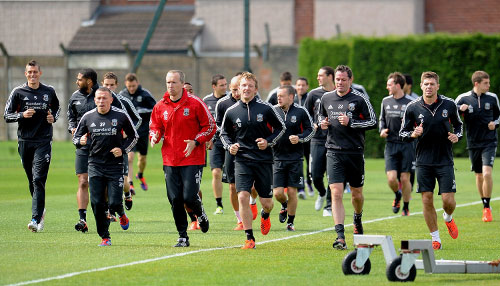 阿拉维斯名宿：阿隆索是一位优秀的教练，希望皇马不要解雇他（阿拉维斯名宿力挺阿隆索：执教能力出众，望皇马不要解雇他）