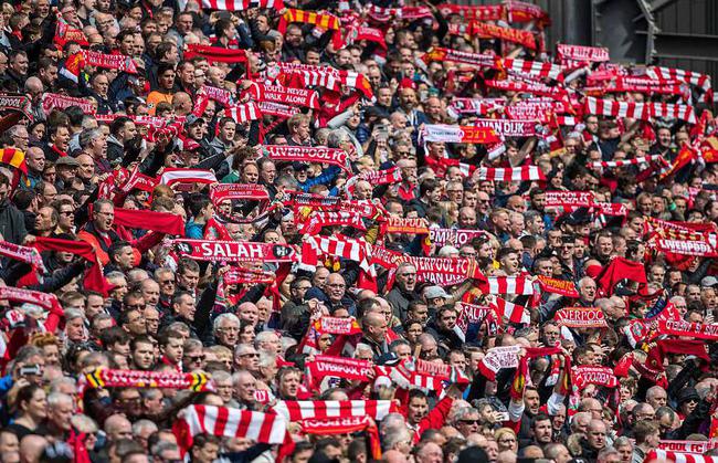 复古？多特球迷提议将球队队徽换回上世纪曾使用过的经典风格（多特蒙德球迷倡议队徽回归上世纪经典设计）