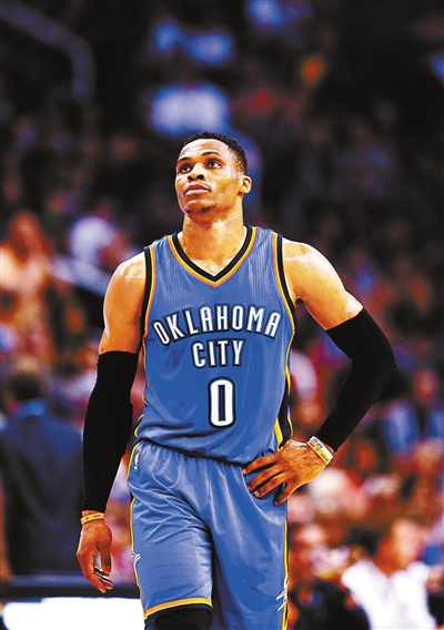 日职乙战报：格拉卡、松原后破门，磐田喜悦2-1战胜鸟栖砂岩（日乙赛况：格拉卡与松原末段建功，磐田喜悦2-1击败鸟栖砂岩）