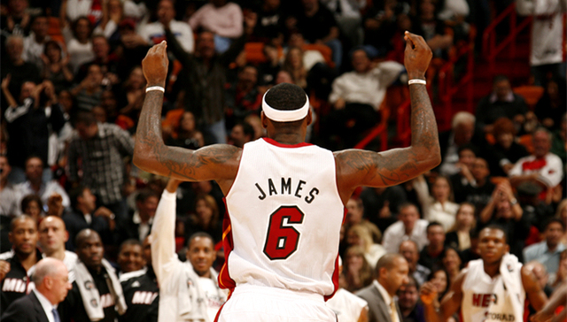 于根伟谈于汉超退役：联赛收官战的拥抱，有我对他的敬意（于根伟谈于汉超退役：谢幕战那一抱，是我对他的致敬）