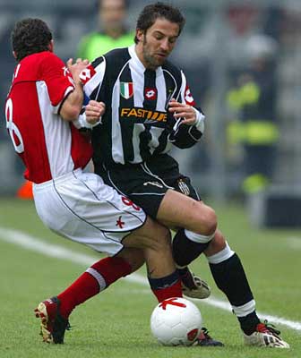 里程碑！米切尔生涯三分命中总数达到1700个（米切尔命中生涯第1700记三分，达成里程碑）