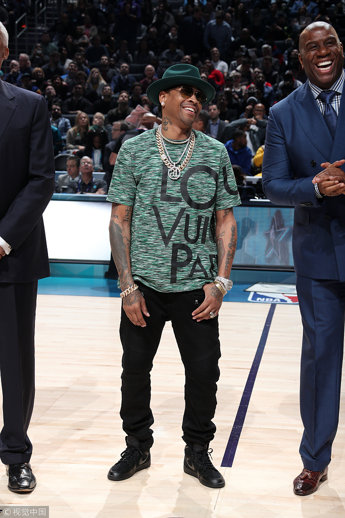 米体：国米想让邓弗里斯在意超杯半决赛对阵博洛尼亚时复出（米兰体育报：国米盼邓弗里斯赶上意超杯半决赛战博洛尼亚）