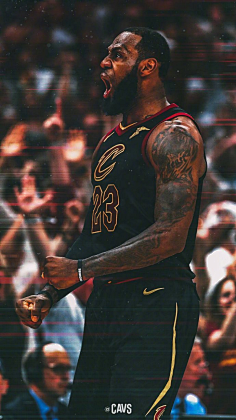 首尔外援后卫亚赞：能够限制住费利佩并不是我一个人的功劳（首尔外援后卫亚赞：防住费利佩是全队的功劳）