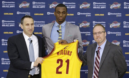 C罗70场创五大联赛百球最快纪录，凯恩哈兰德上榜（C罗仅用70场达成五大联赛百球最快纪录，凯恩、哈兰德入榜）