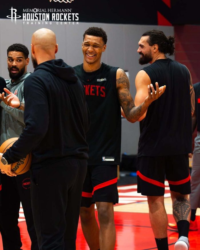 英超-特罗萨德替补破门 阿森纳1-2遭维拉读秒绝杀（英超：特罗萨德替补建功 阿森纳1-2被维拉补时绝杀）