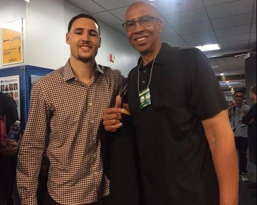 国米官方：恰尔汗奥卢当选与维罗纳一役队内最佳球员（国际米兰官宣：恰尔汗奥卢当选对阵维罗纳一战队内最佳球员）