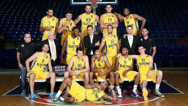 帕金斯坚决反对尼克斯交易字母哥，直言透支阵容隐患巨大（帕金斯炮轰尼克斯追字母哥交易，警告掏空阵容风险极高）