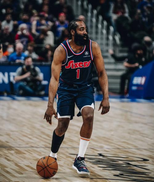 主教练赛后发言耐人寻味（主帅赛后言论意味深长）