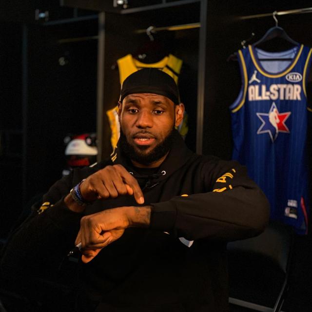 足球欧洲豪门中场爆发，连续三场送助攻（欧洲豪门中场火力全开，连续三战送出助攻）